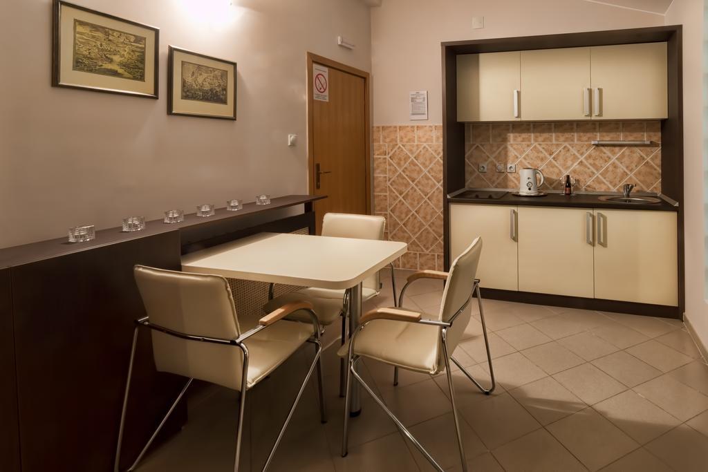 Konak Vukasinovic Belgrad Zimmer foto